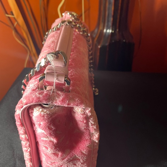 Pink Small Monogram Lila purse - Picture 9 of 14